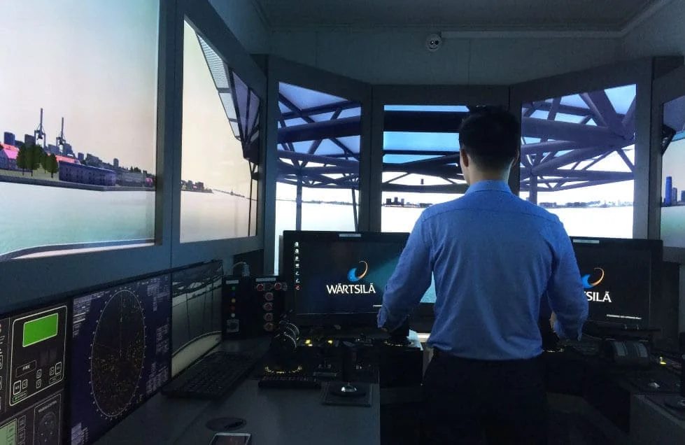 DP Trainee aiming for a DPO certificate in SEA Maritime Service's simulator booth
